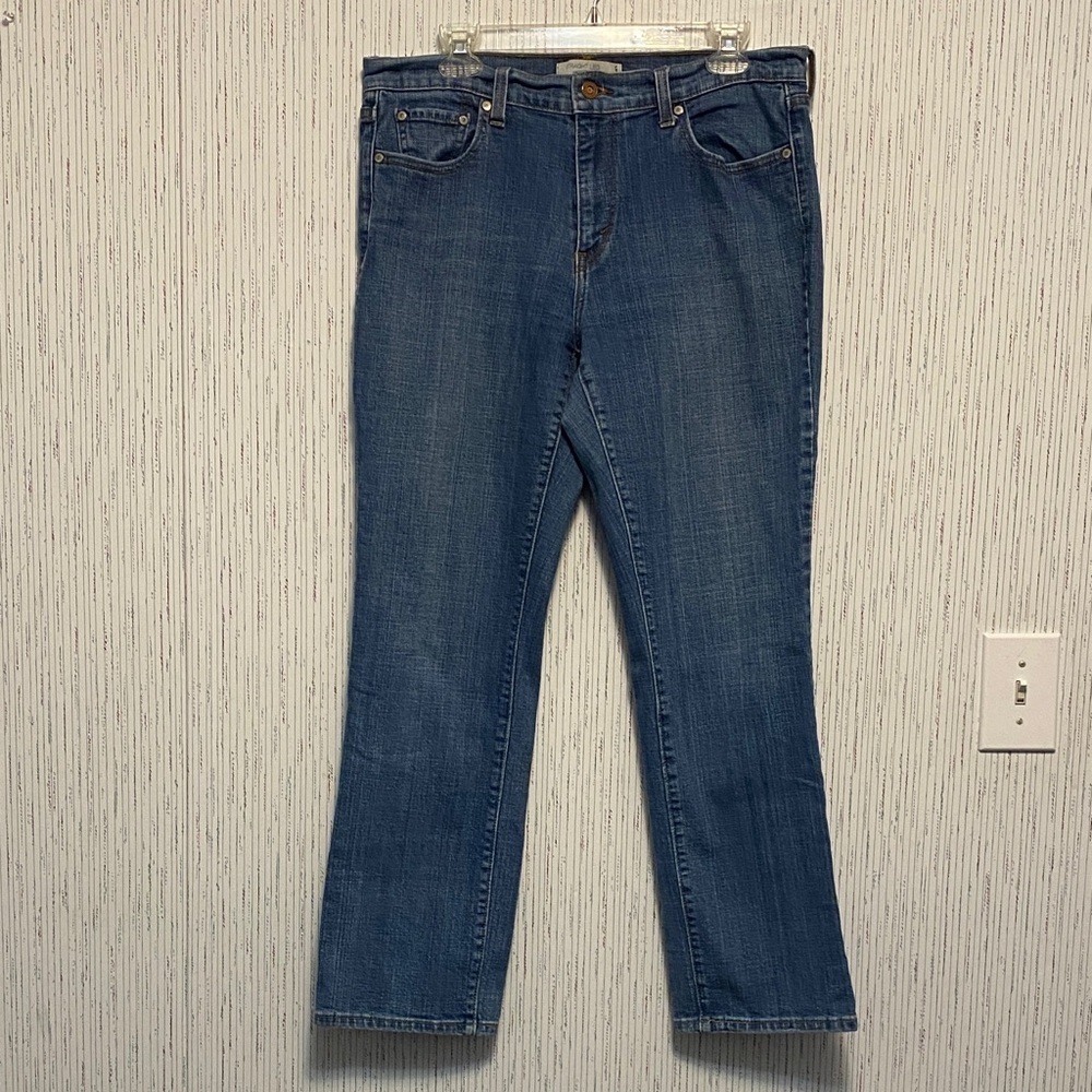 Levi's Blue Straight Leg 505 Women's Jeans with Embroidered back Pockets